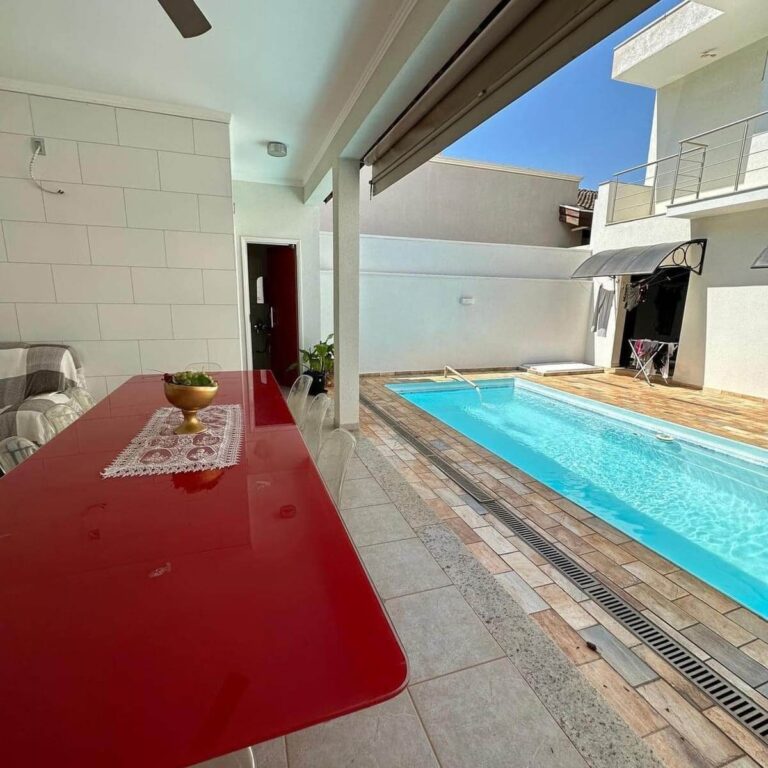 Casa Condomínio Village da Serra