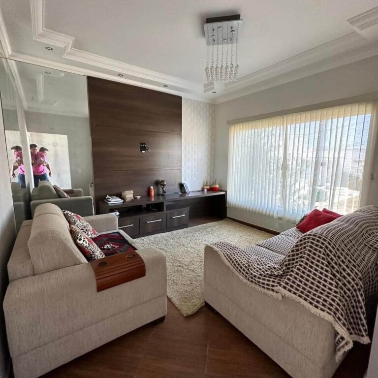 Casa Condomínio Village da Serra