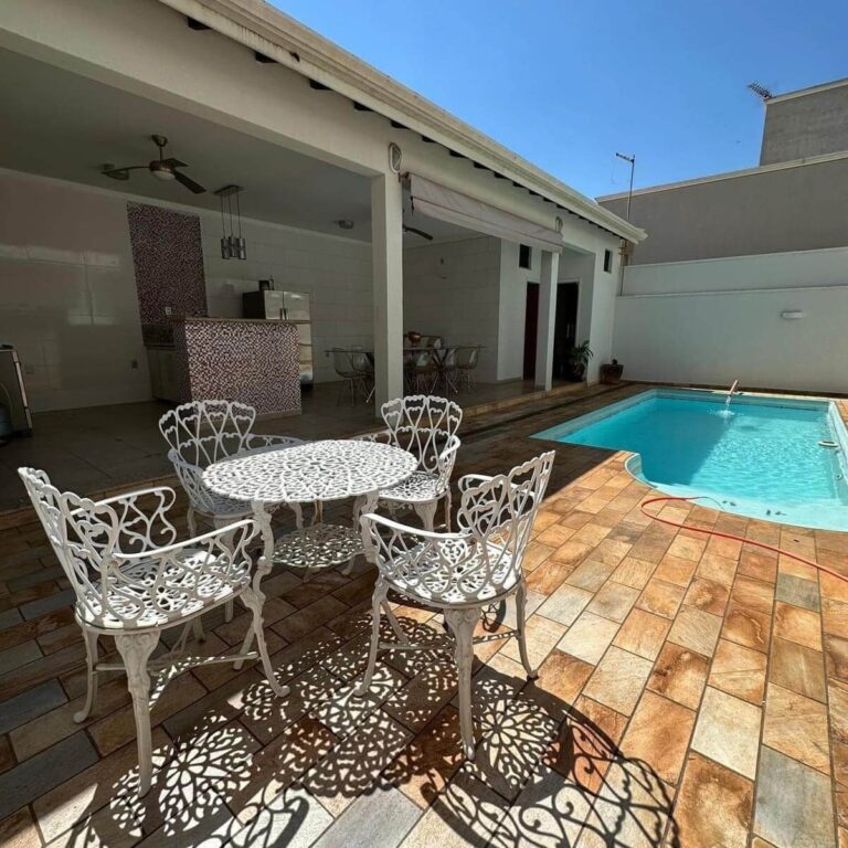 Casa Condomínio Village da Serra